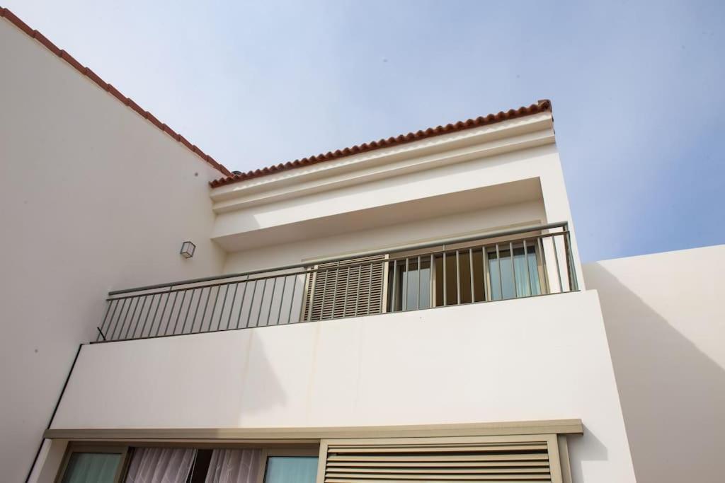 2 Bedrooms Apartment In Magnolia Golf Resort, La Caleta Costa Adeje  Exterior photo
