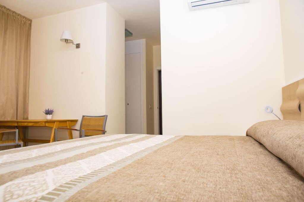 2 Bedrooms Apartment In Magnolia Golf Resort, La Caleta Costa Adeje  Exterior photo