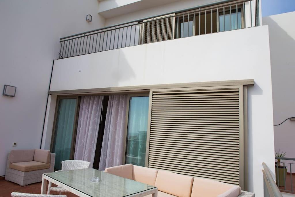 2 Bedrooms Apartment In Magnolia Golf Resort, La Caleta Costa Adeje  Exterior photo