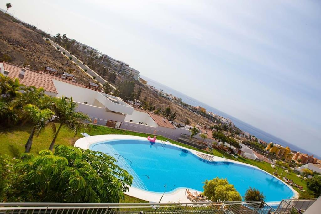 2 Bedrooms Apartment In Magnolia Golf Resort, La Caleta Costa Adeje  Exterior photo